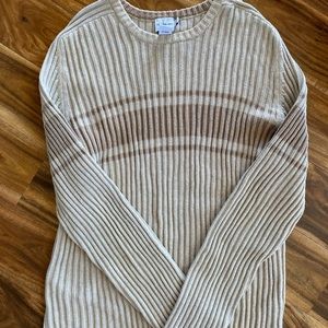 4 men’s sweaters